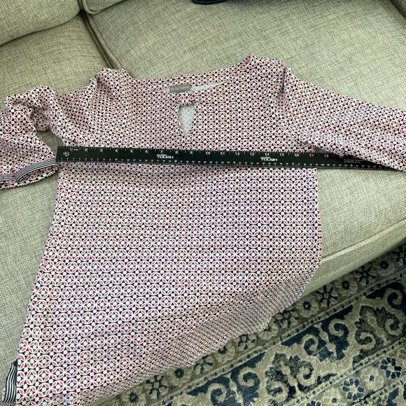 T by Talbots Key-Hole Top 3/4 Sleeve - Picture 3 of 7